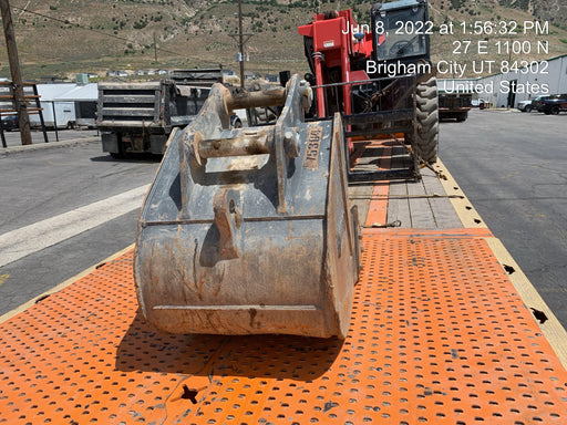 2020 DOOSAN 30" Bucket - Doosan