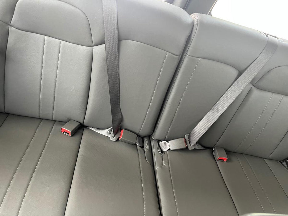 2025 CHEVROLET Express Van - Rental