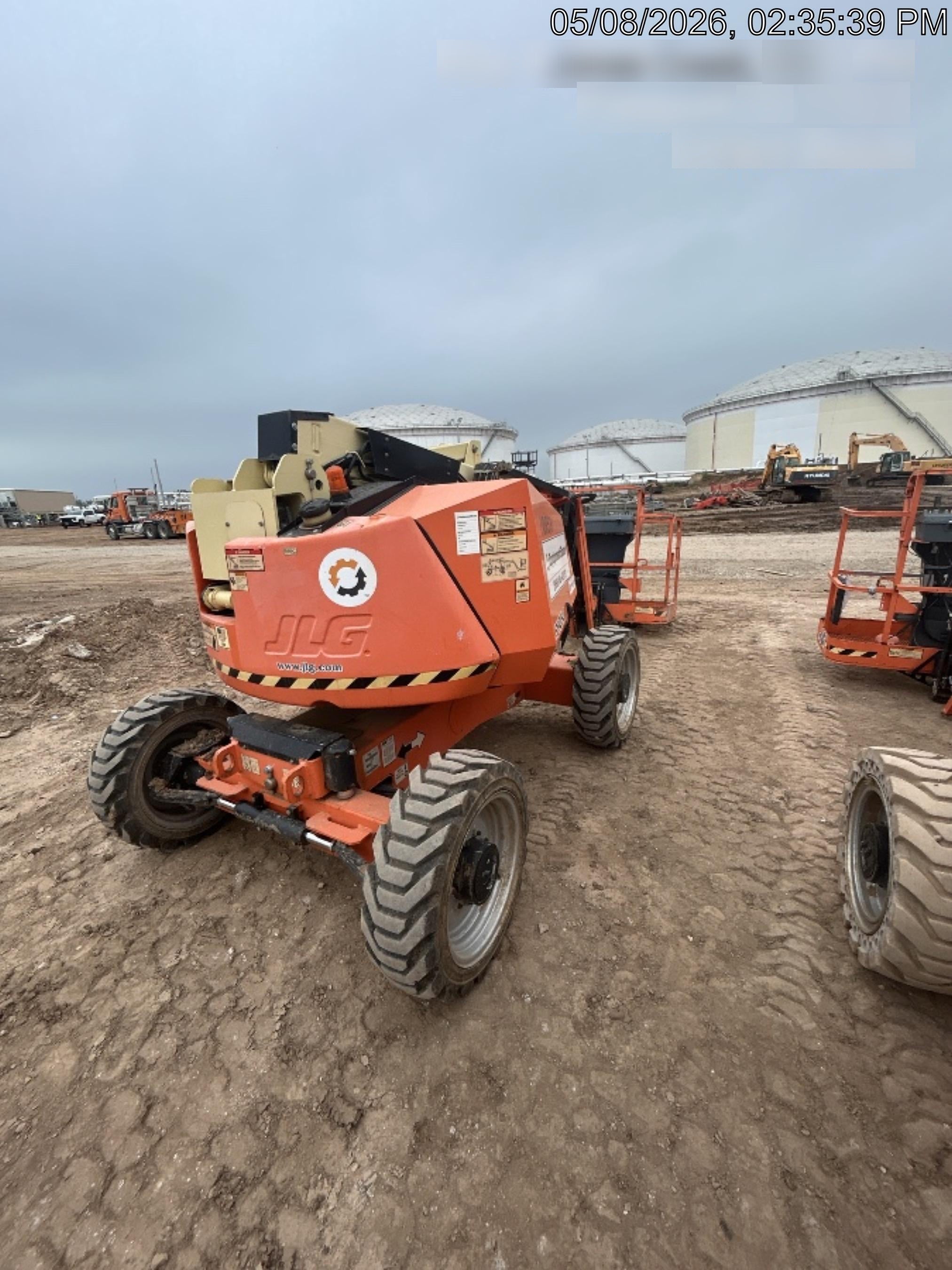2022 JLG 340AJ