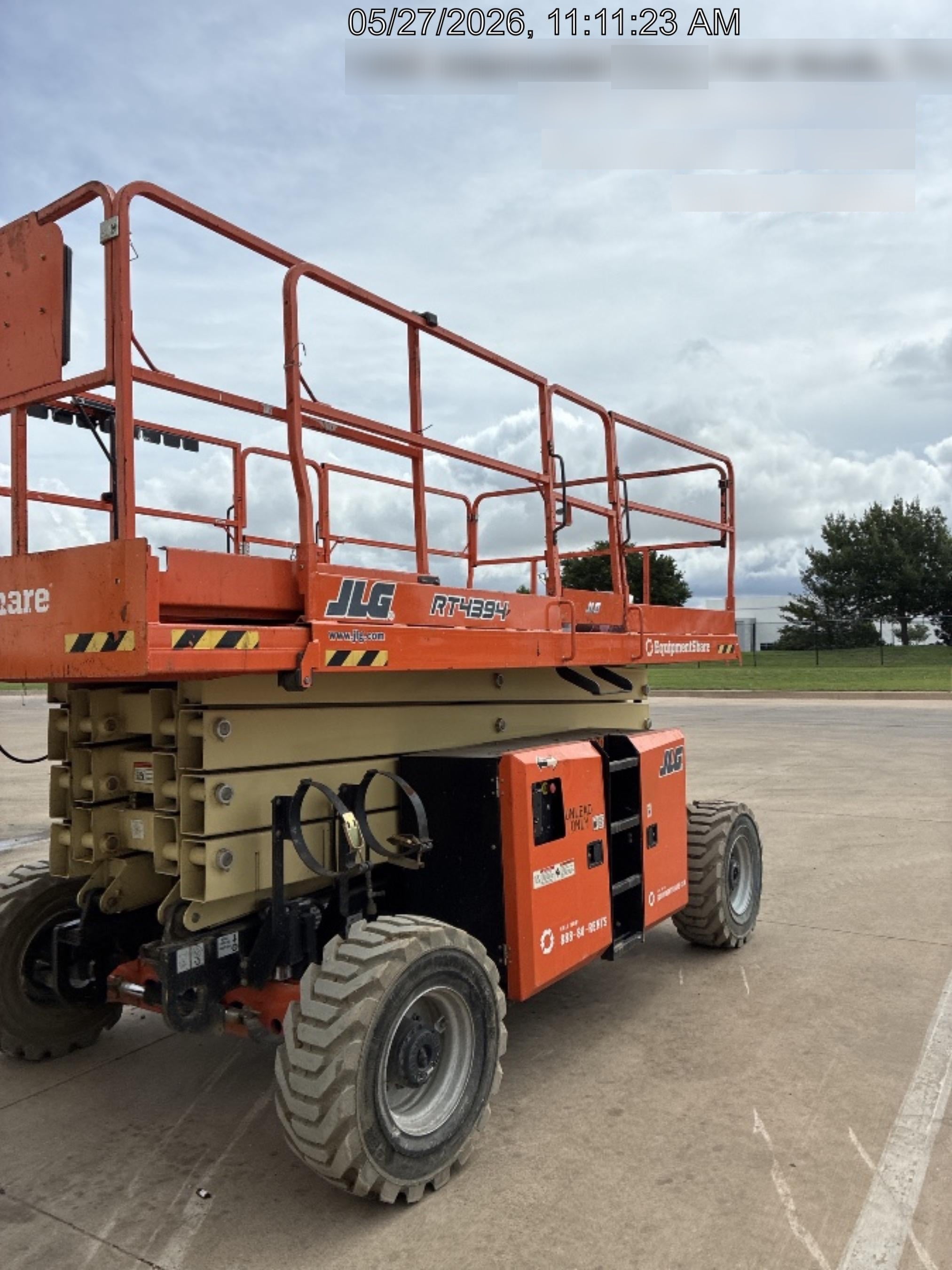 2022 JLG RT4394