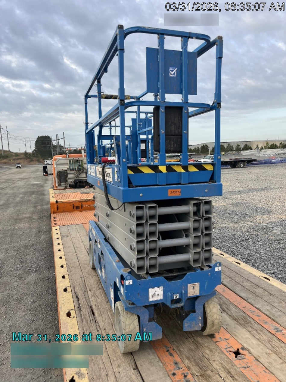 2023 GENIE GS-3232