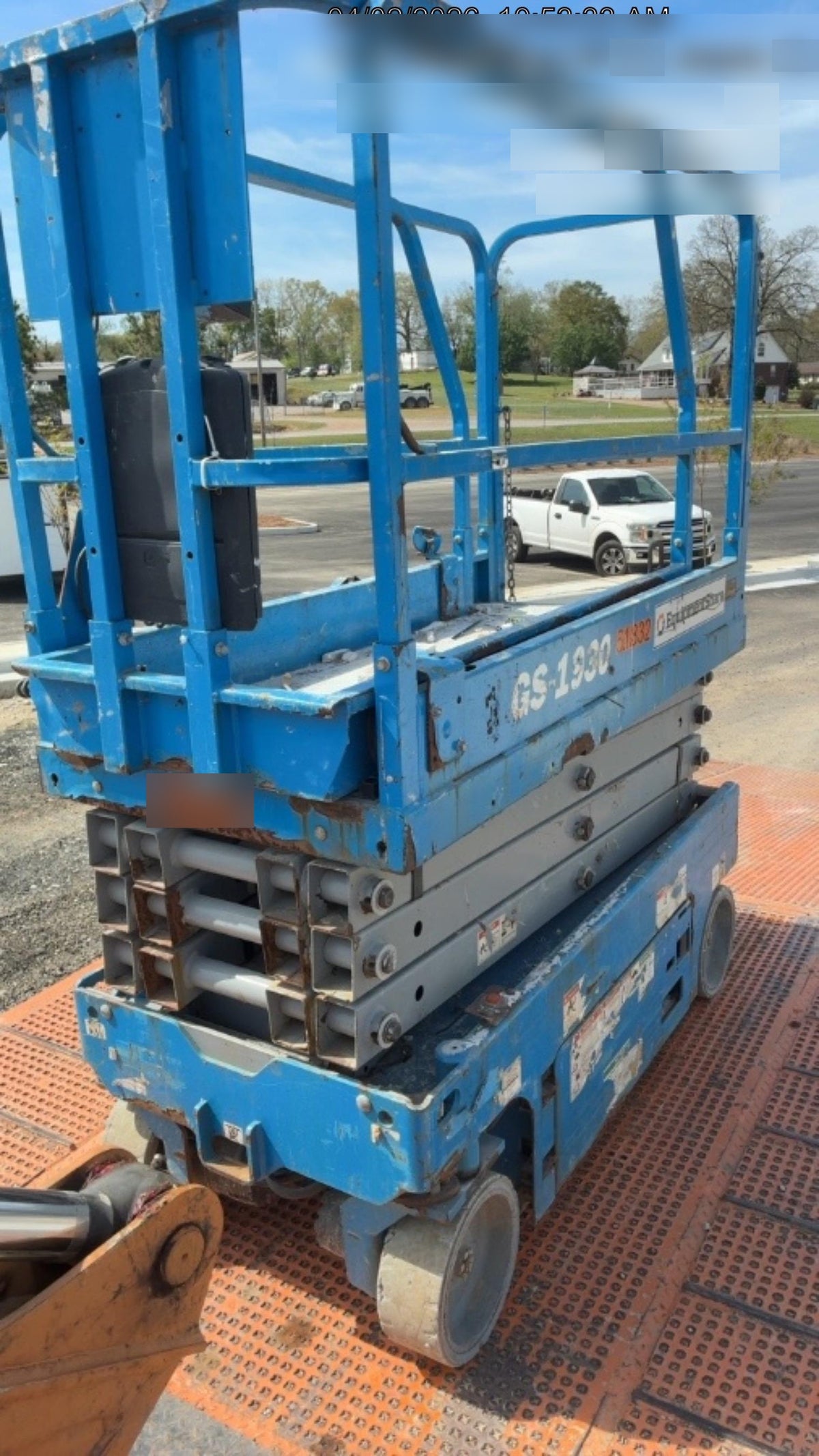 2019 Genie GS-1930 Fixed Rails with Chain Entry