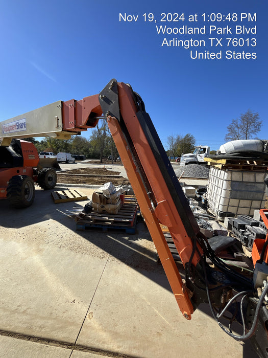 2016 JLG 660SJ