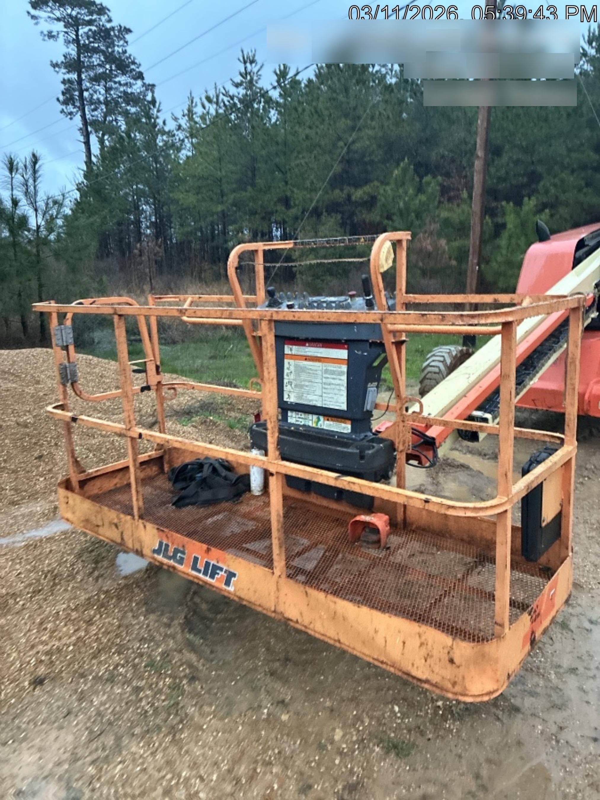 2021 JLG 400S