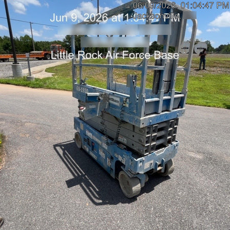 2019 Genie GS-1930 Fixed rails with chain Entry
