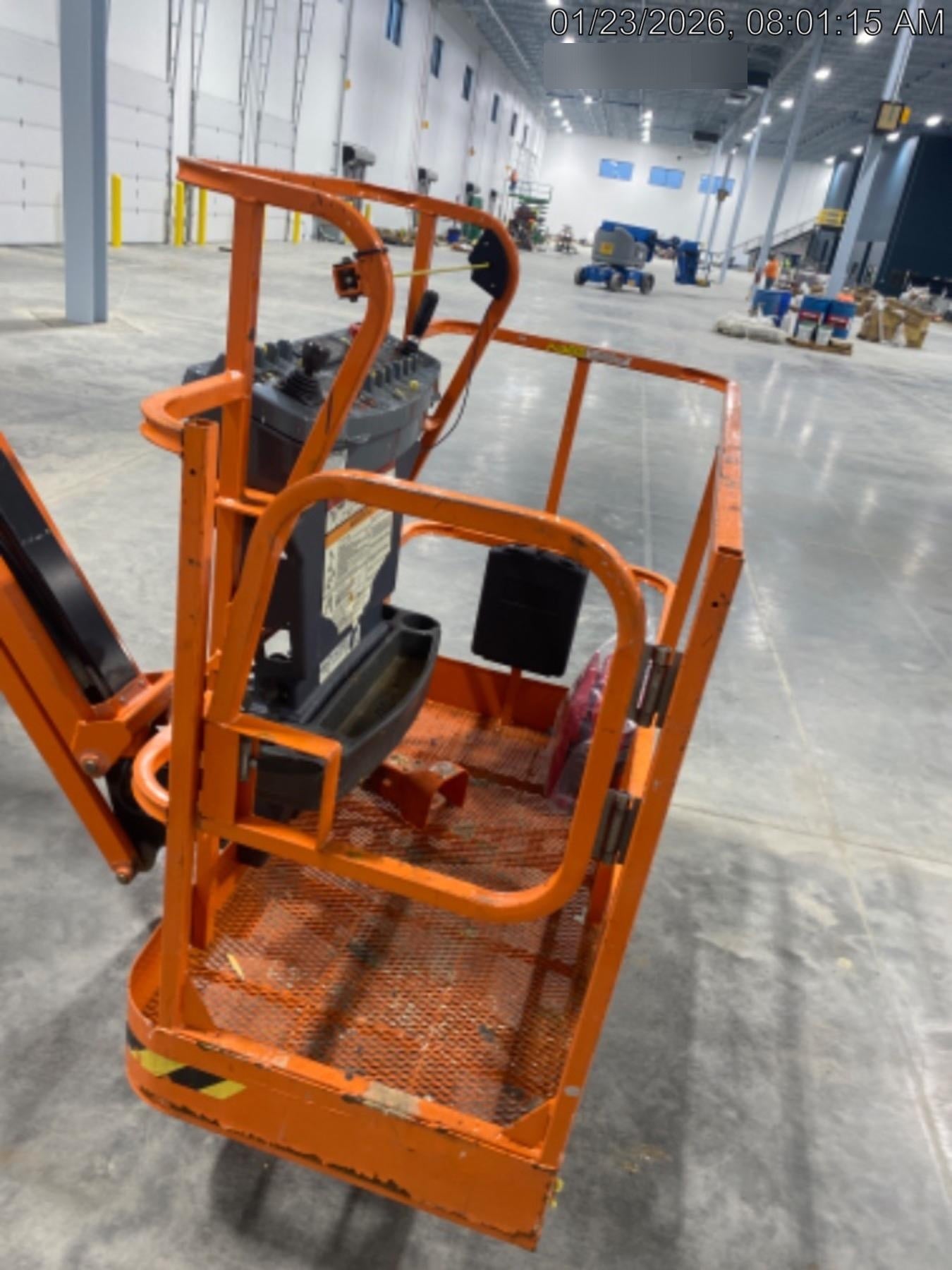 2021 JLG E450AJ