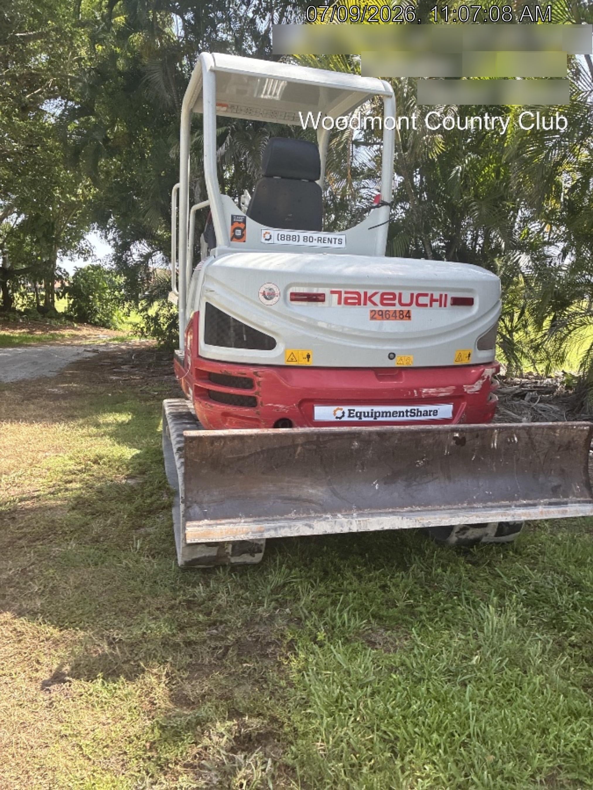 2023 TAKEUCHI TB250-2R