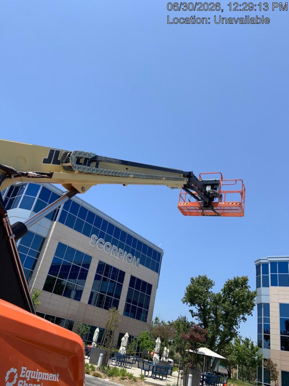 2025 JLG 660SJ