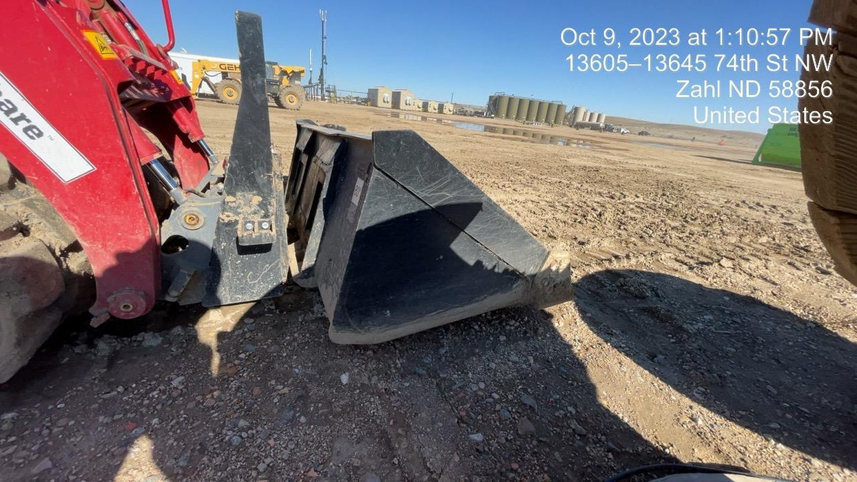 2022 ARROW MATERIAL HANDLING 48" Pallet Forks - Arrow