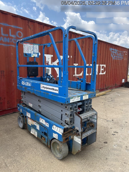 2019 Genie GS-1930 Fixed Rails with Chain Entry