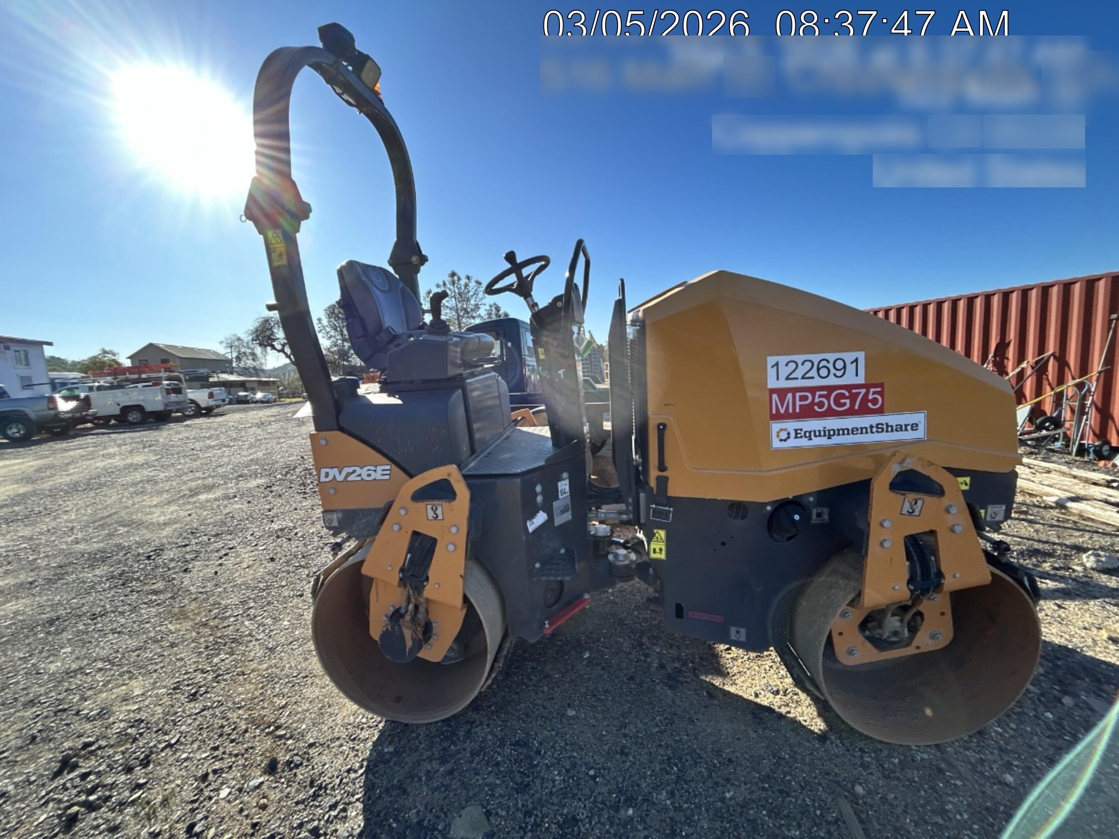 2020 CASE DV26E