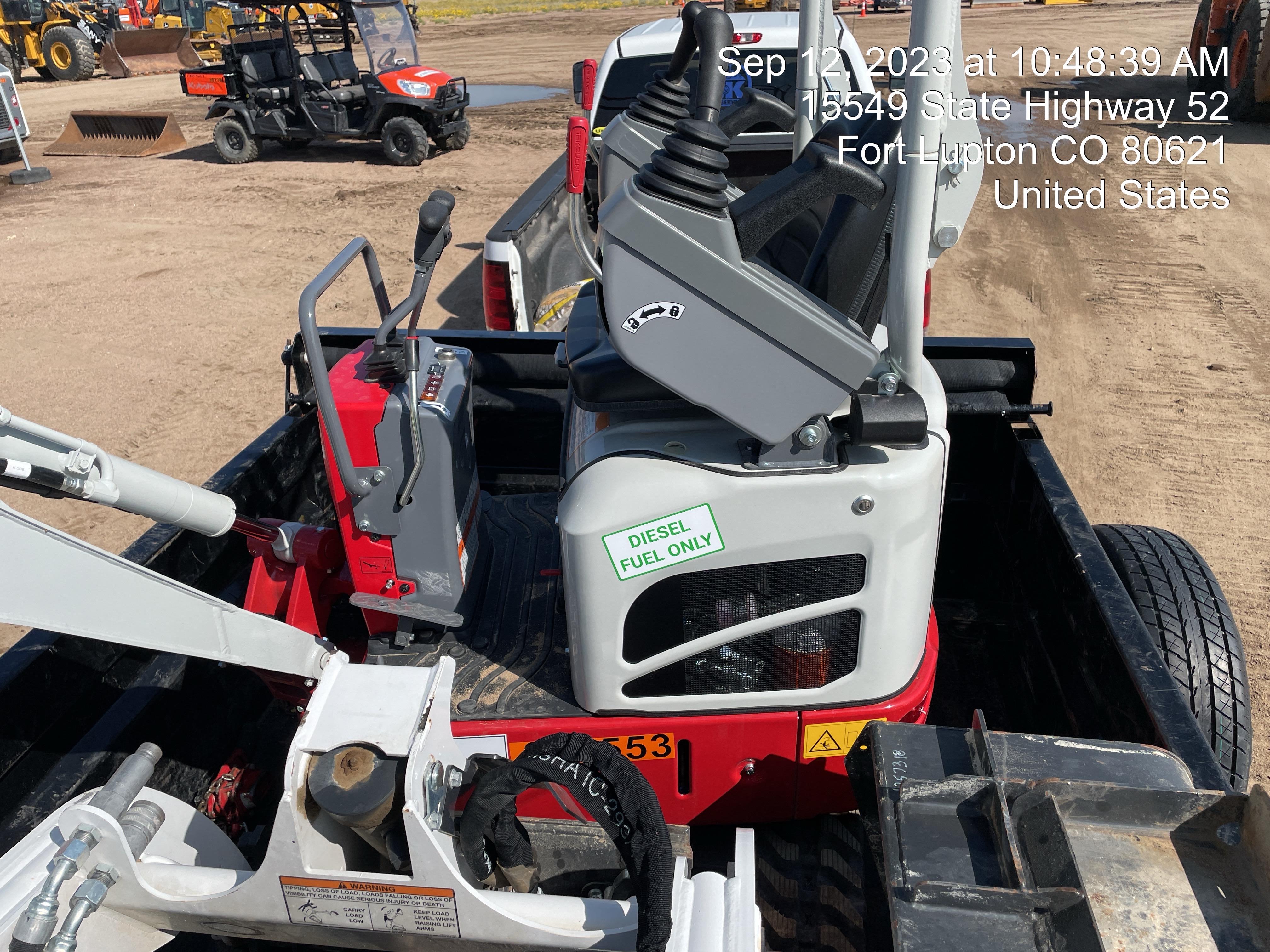 2023 TAKEUCHI TB210R