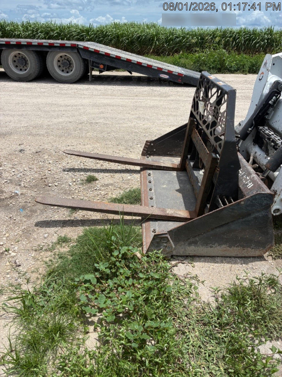 2022 PALADIN 48" Pallet Forks - Paladin