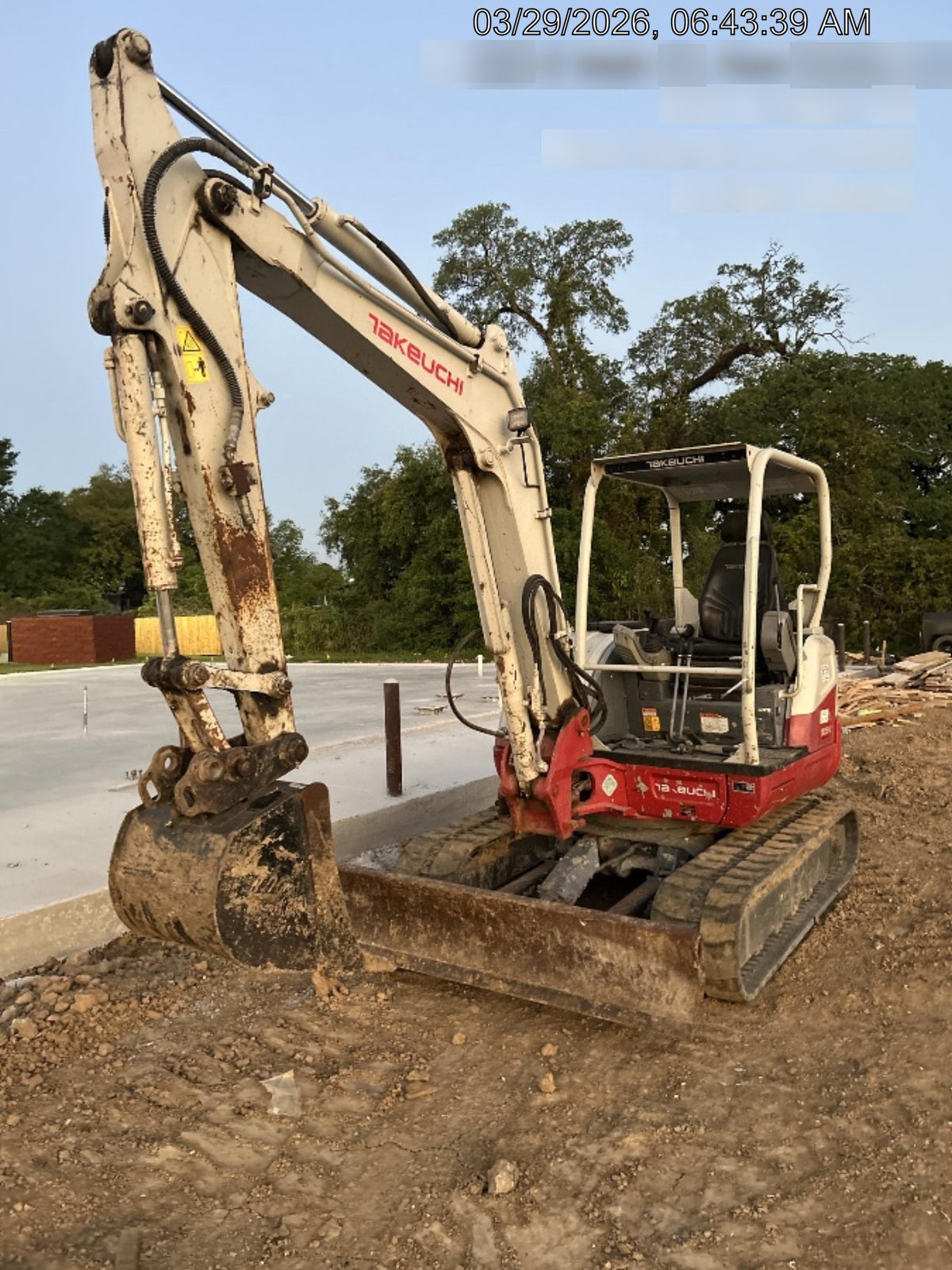 2021 TAKEUCHI TB250-2
