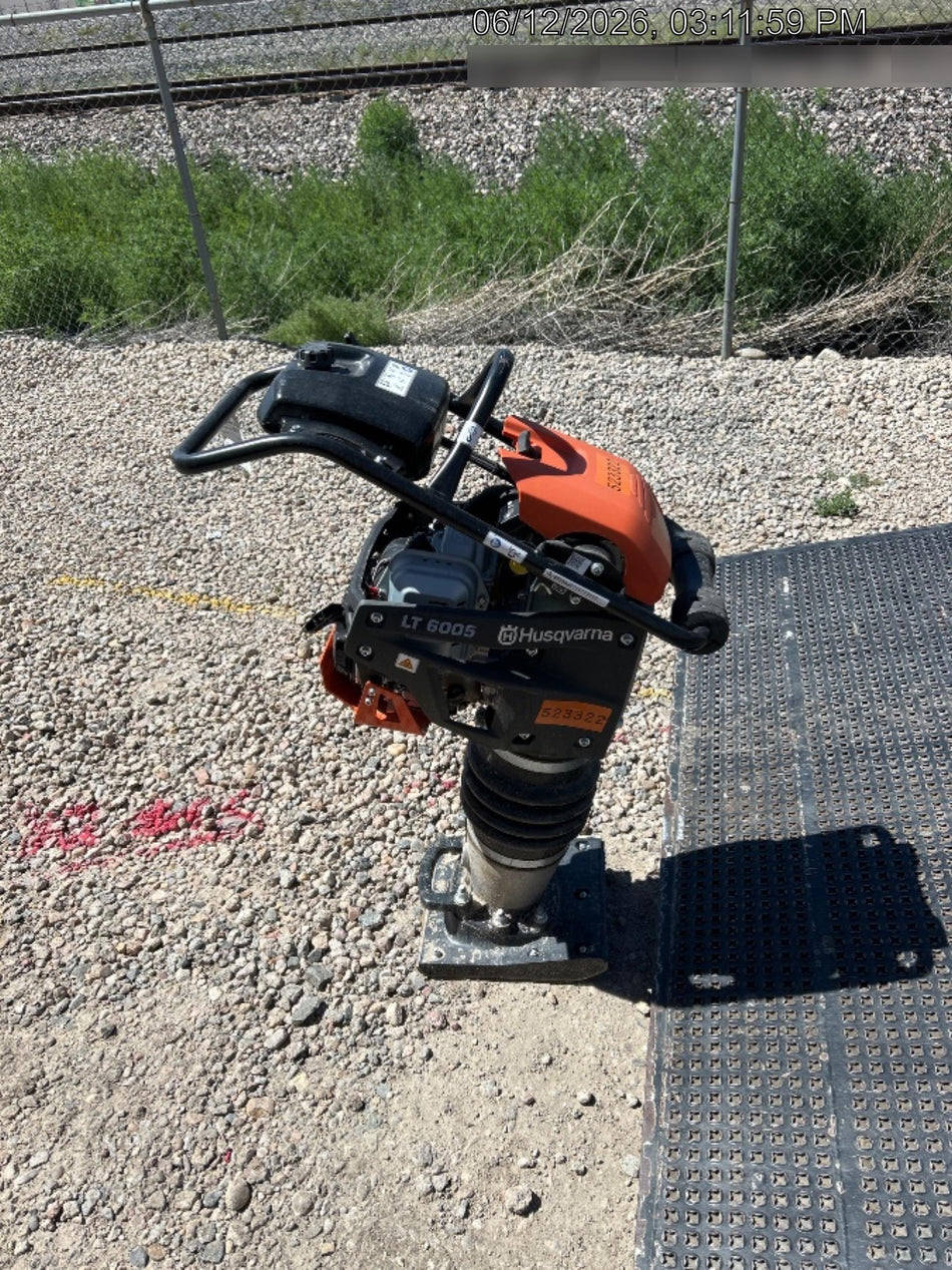2025 HUSQVARNA LT6005