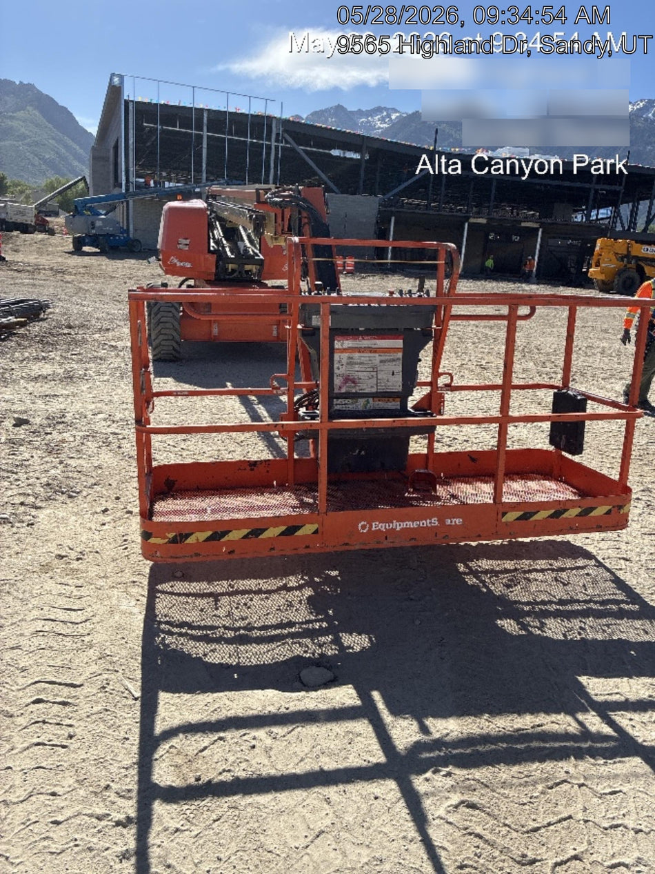 2023 JLG 660SJ