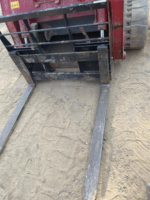 2022 ARROW MATERIAL HANDLING 48" Pallet Forks - Arrow