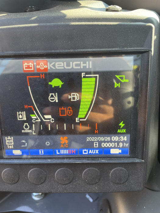 2022 TAKEUCHI TL10V2-CR