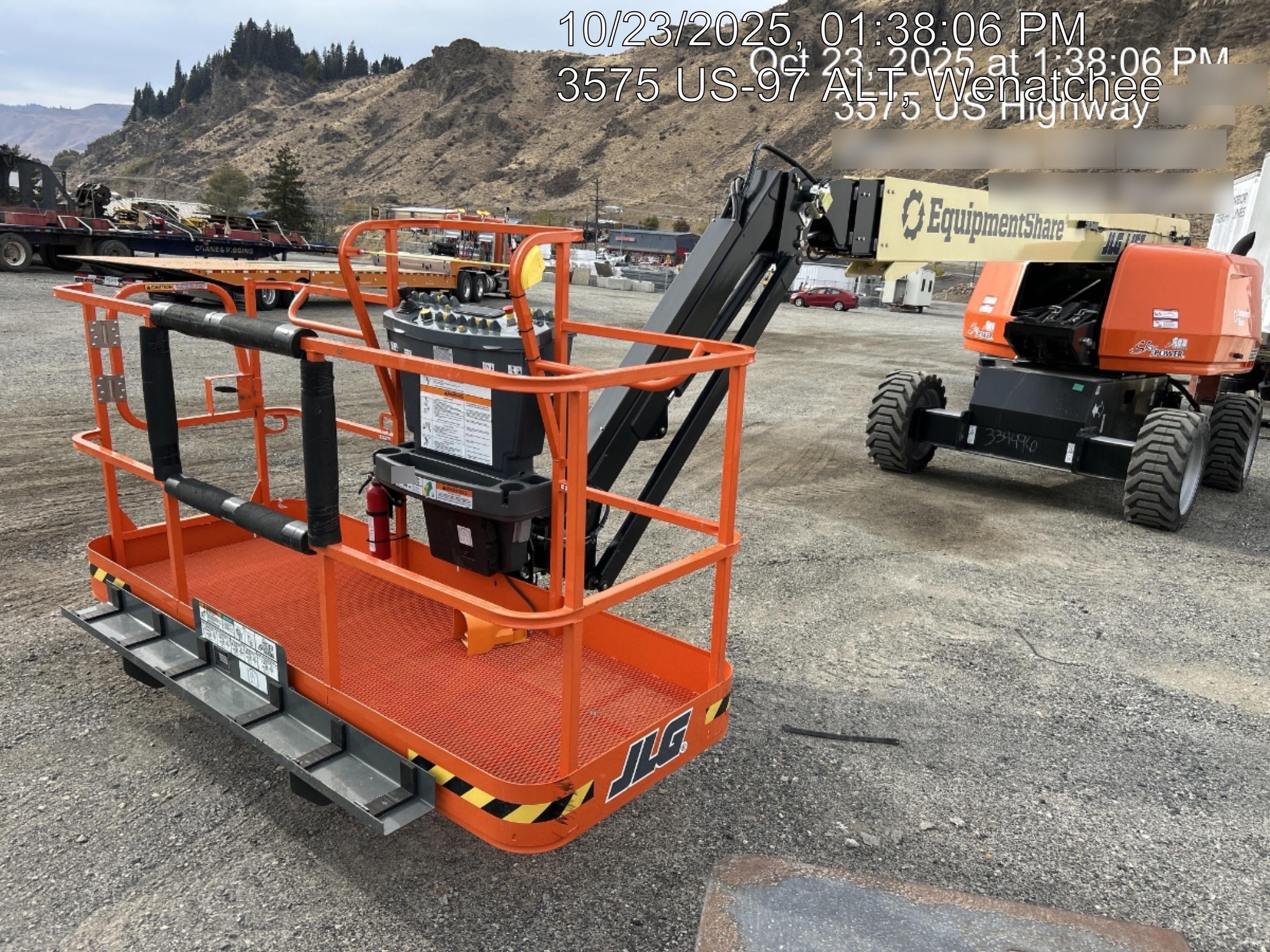 2025 JLG 660SJ