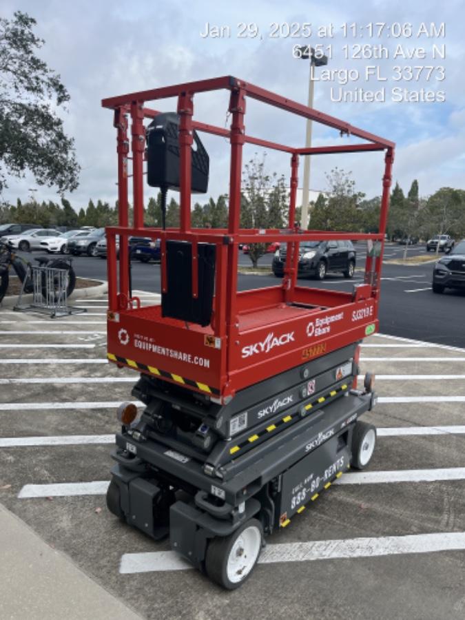 2024 Skyjack SJ3219 Electric Drive, Sld NM Tires, DBcns, RFRails, Power to Platform, T3 + Access Control