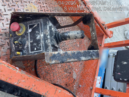 2022 JLG ES1330L