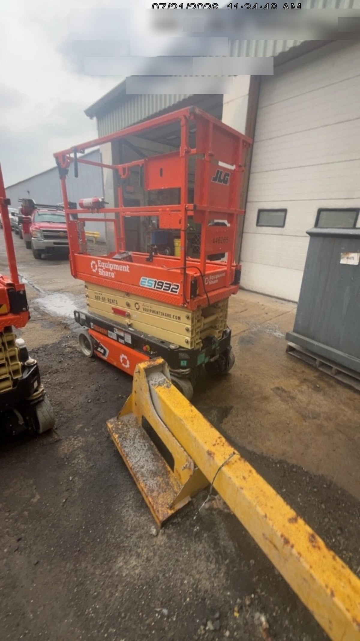 2024 JLG ES1932
