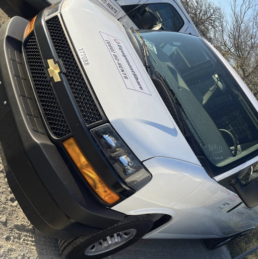 2023 CHEVROLET Express Van - Rental