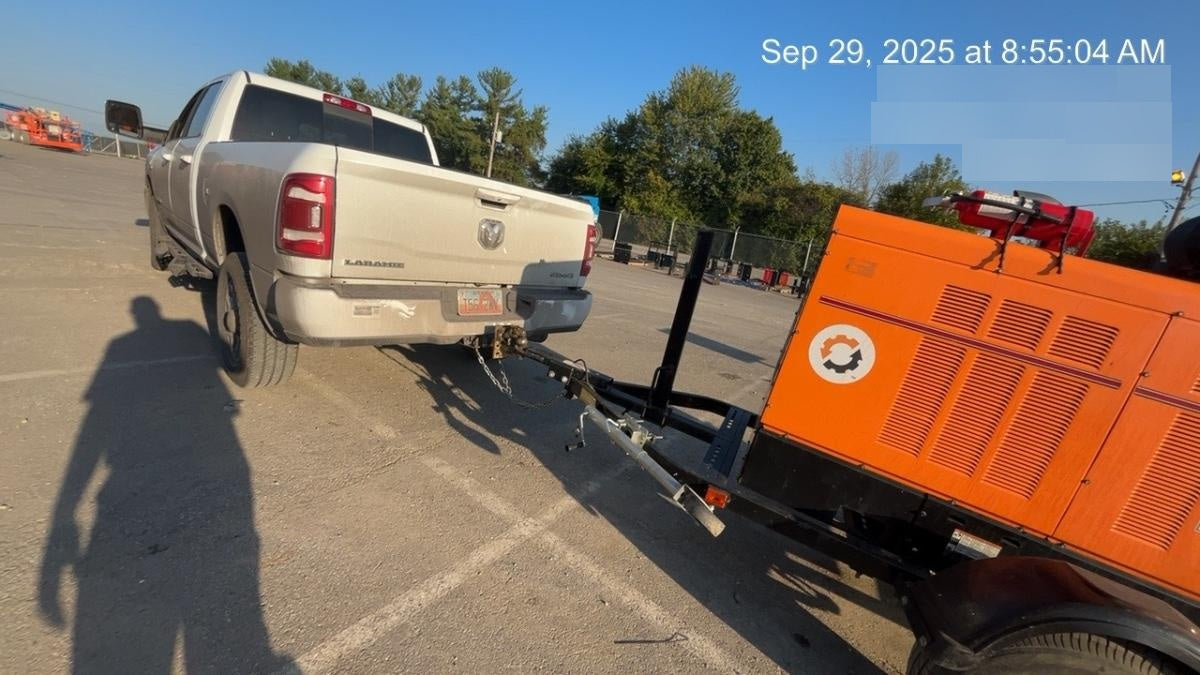 2021 Lincoln Electric Vantage 549X Ready Pak 3, ORANGE (includes trailer, cable rack, fender light kit)