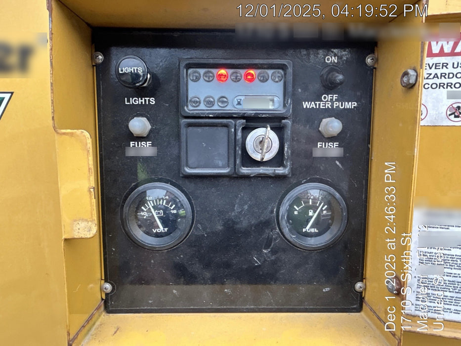 2022 VAC-TRON LP573XDT