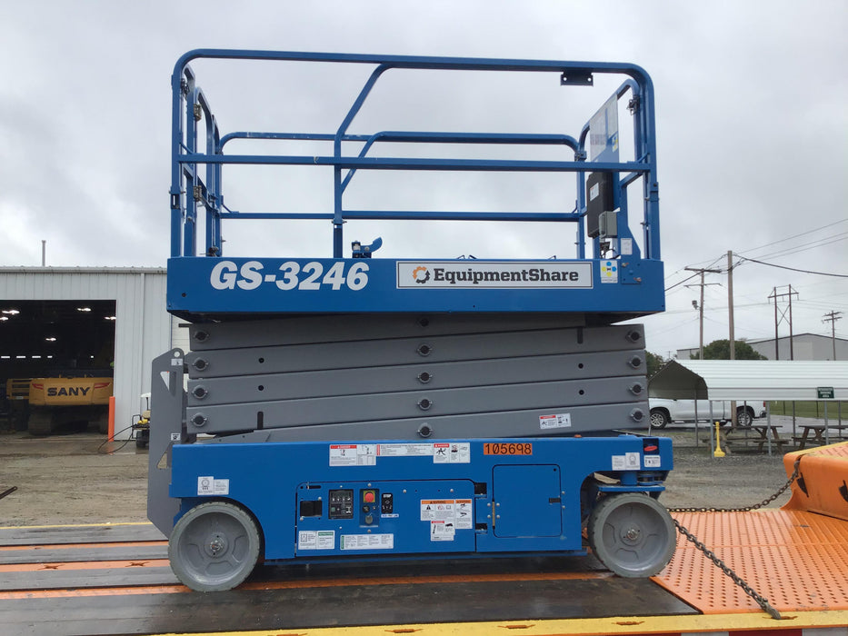 2020 Genie GS-3246 Standard, Folding full height swing gate