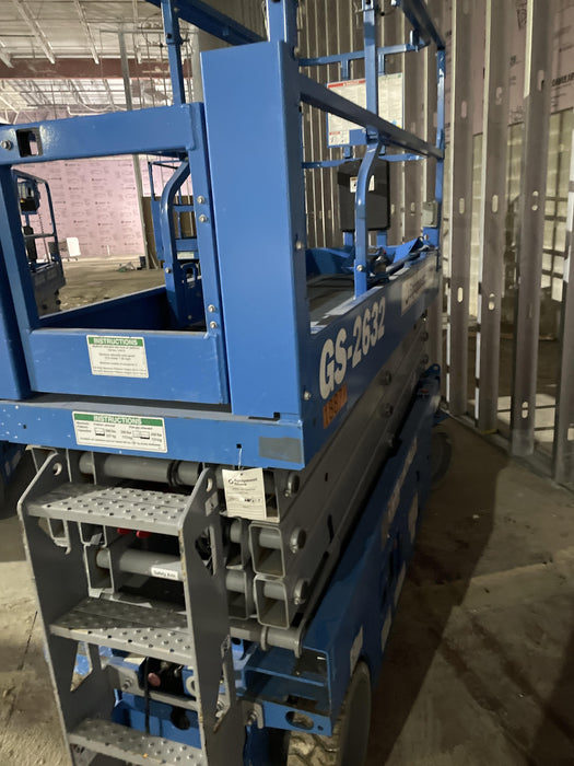 2018 Genie GS-2632 GENIE GS-2632 w/Fixed Rail, Chain Entry