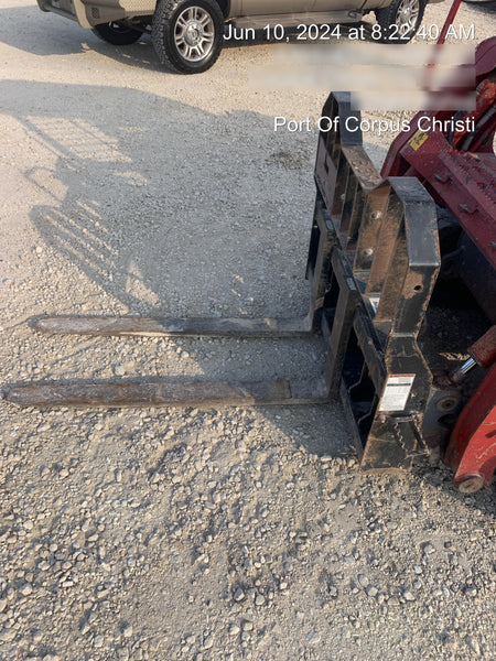 2024 VIRNIG 48" Pallet Forks - Virnig