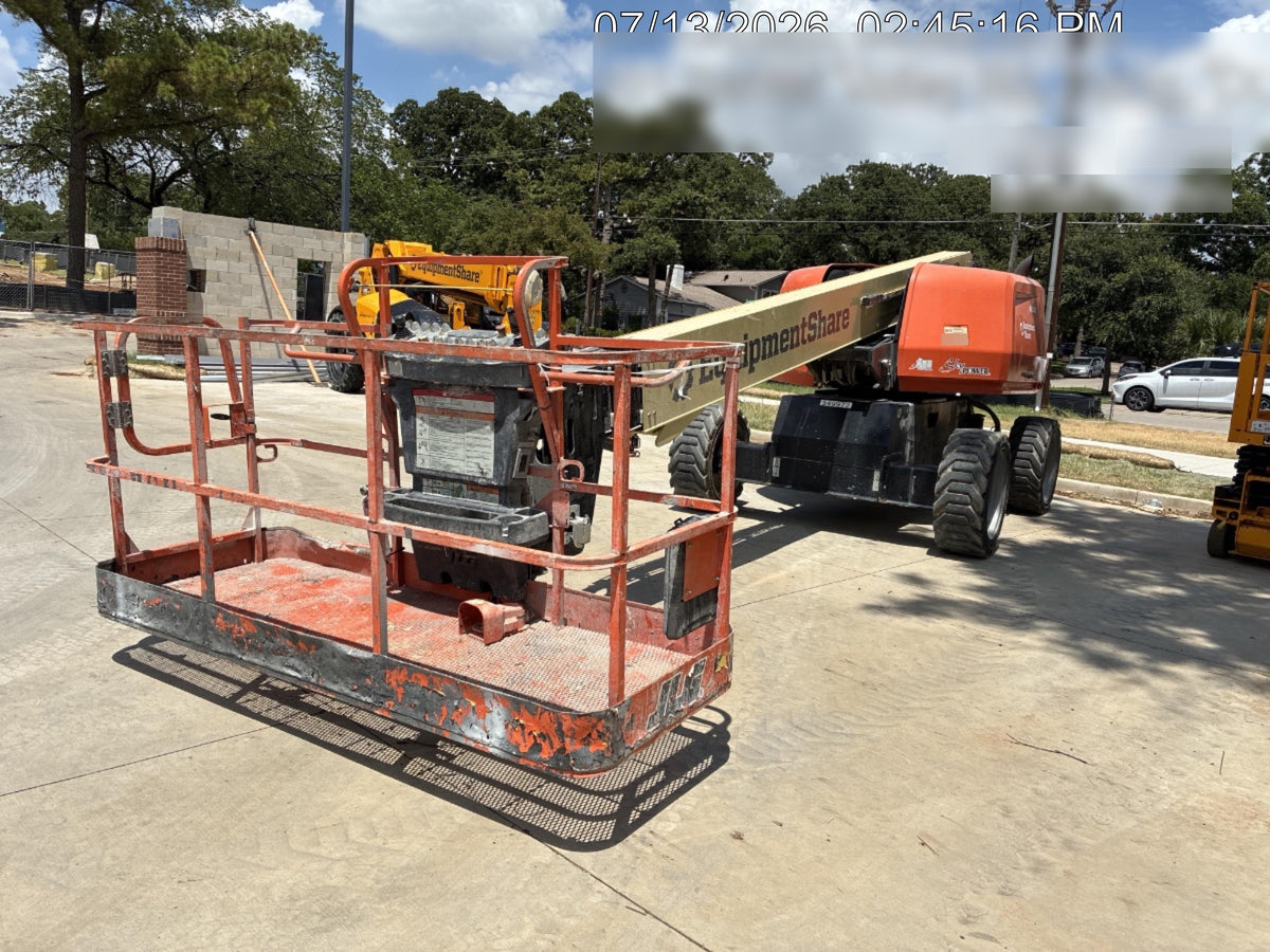 2023 JLG 600S
