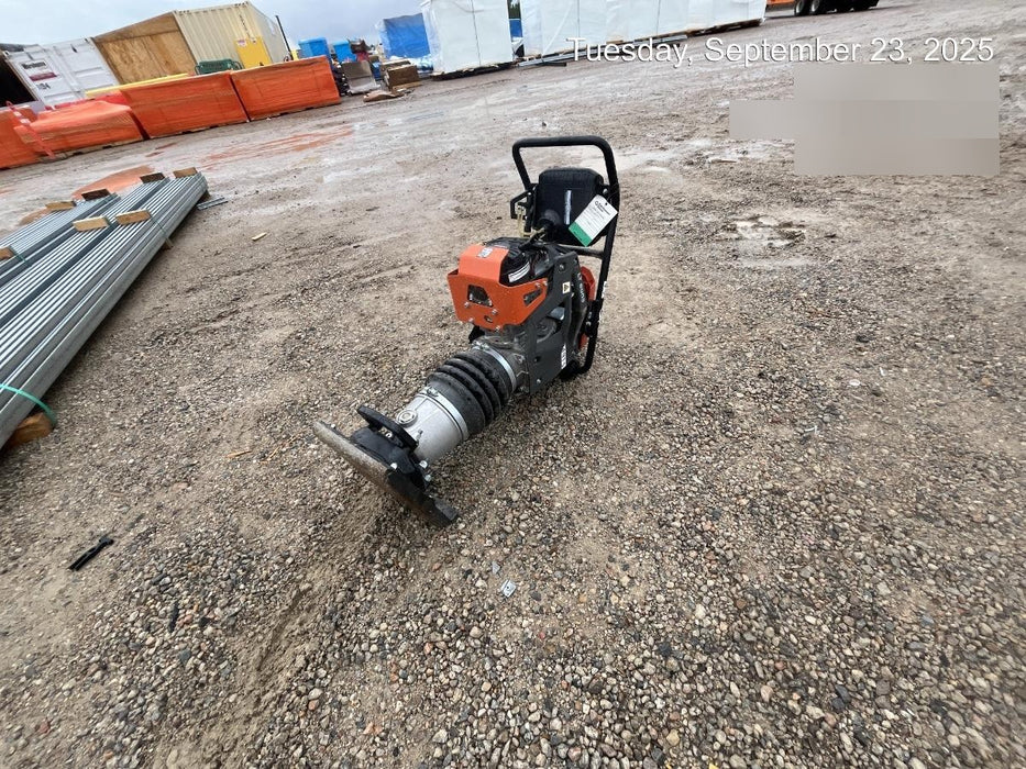 2025 HUSQVARNA LT6005