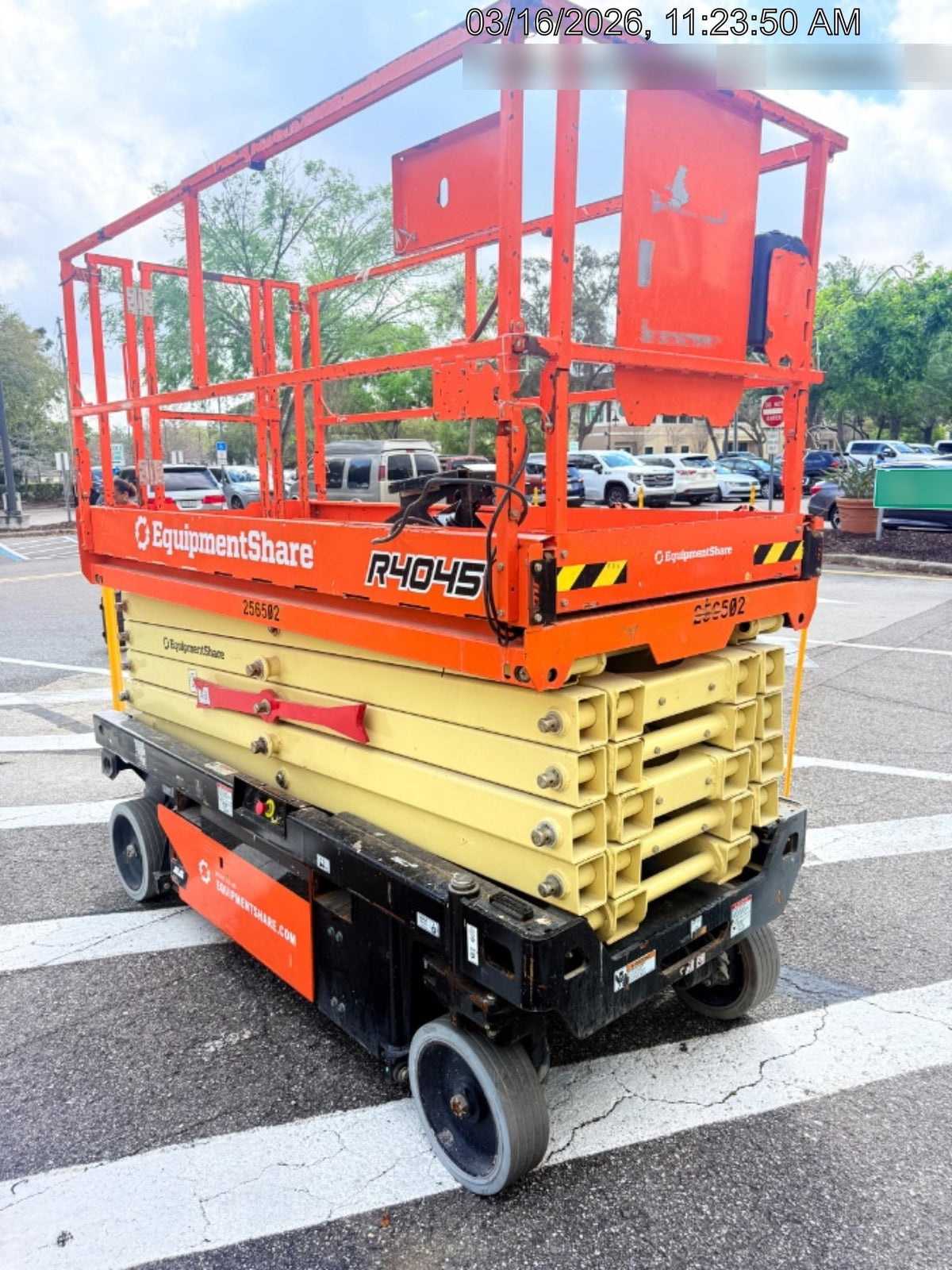 2022 JLG R4045