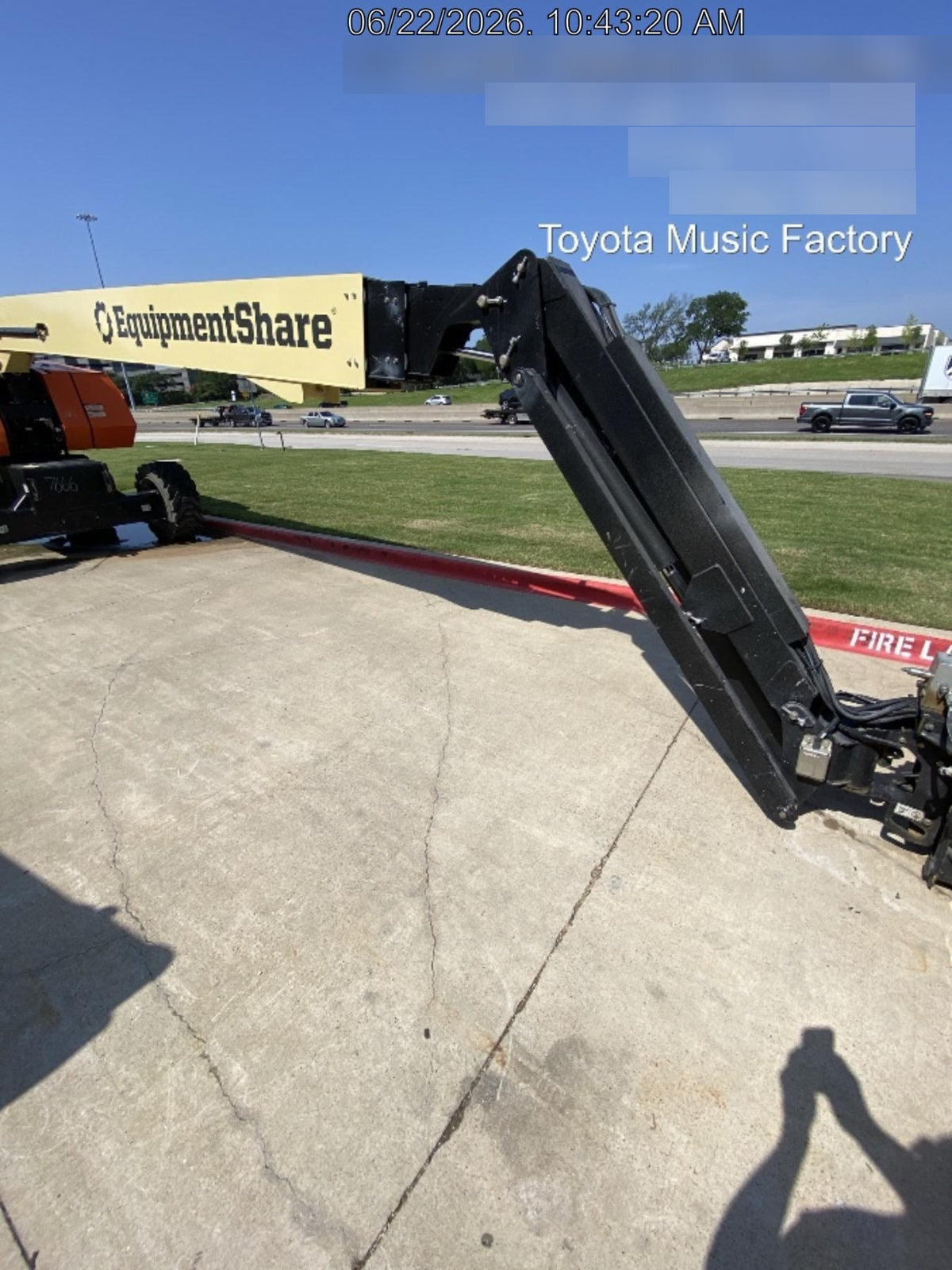 2023 JLG 860SJ