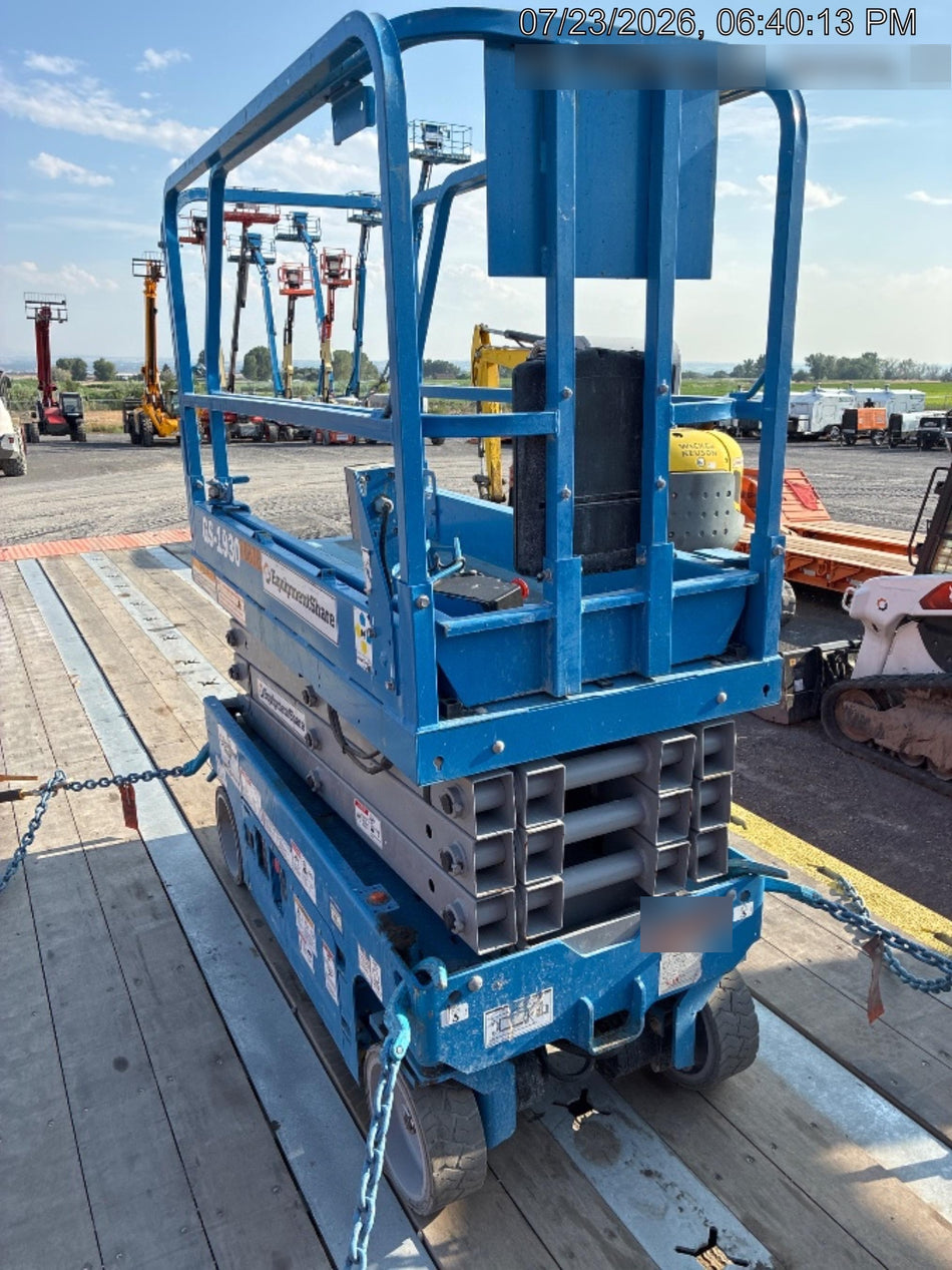 2020 Genie GS-1930 Fixed rails with chain entry gate - Pre A92.20
