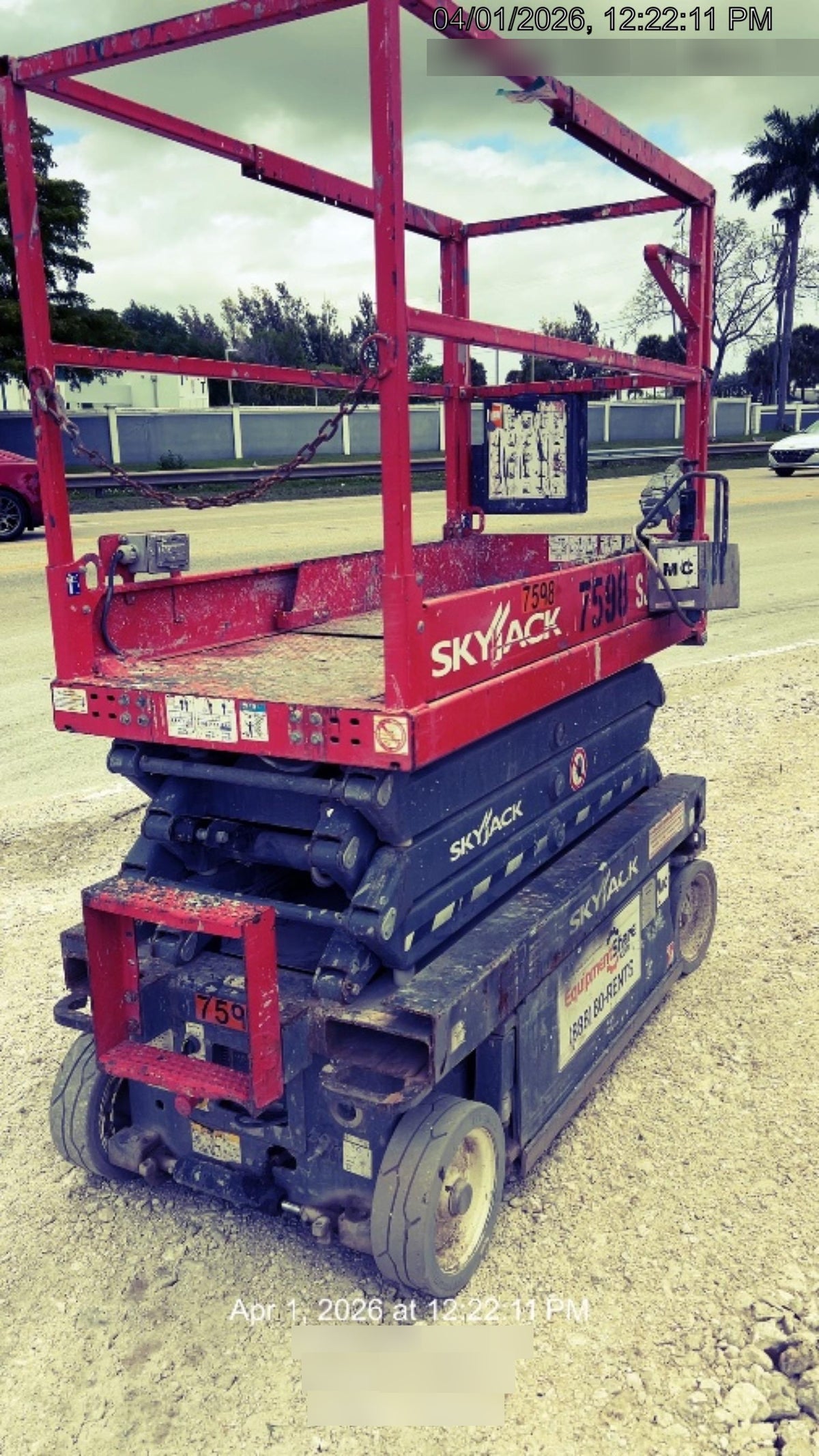 2018 Skyjack SJIII-3219 Skyjack SJIII3219 Scissor Lift w/Trojan Batteries