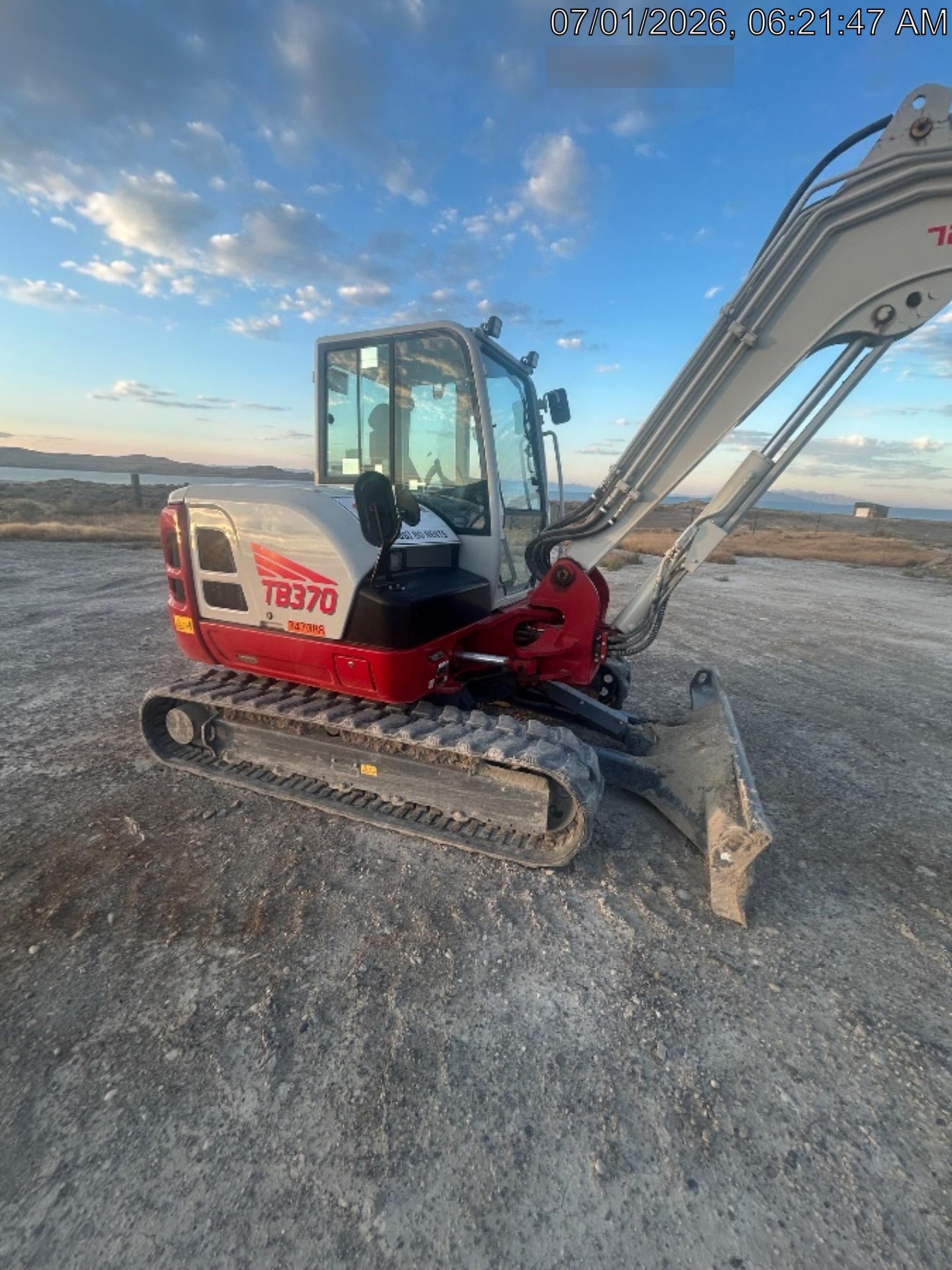 2023 TAKEUCHI TB370CR