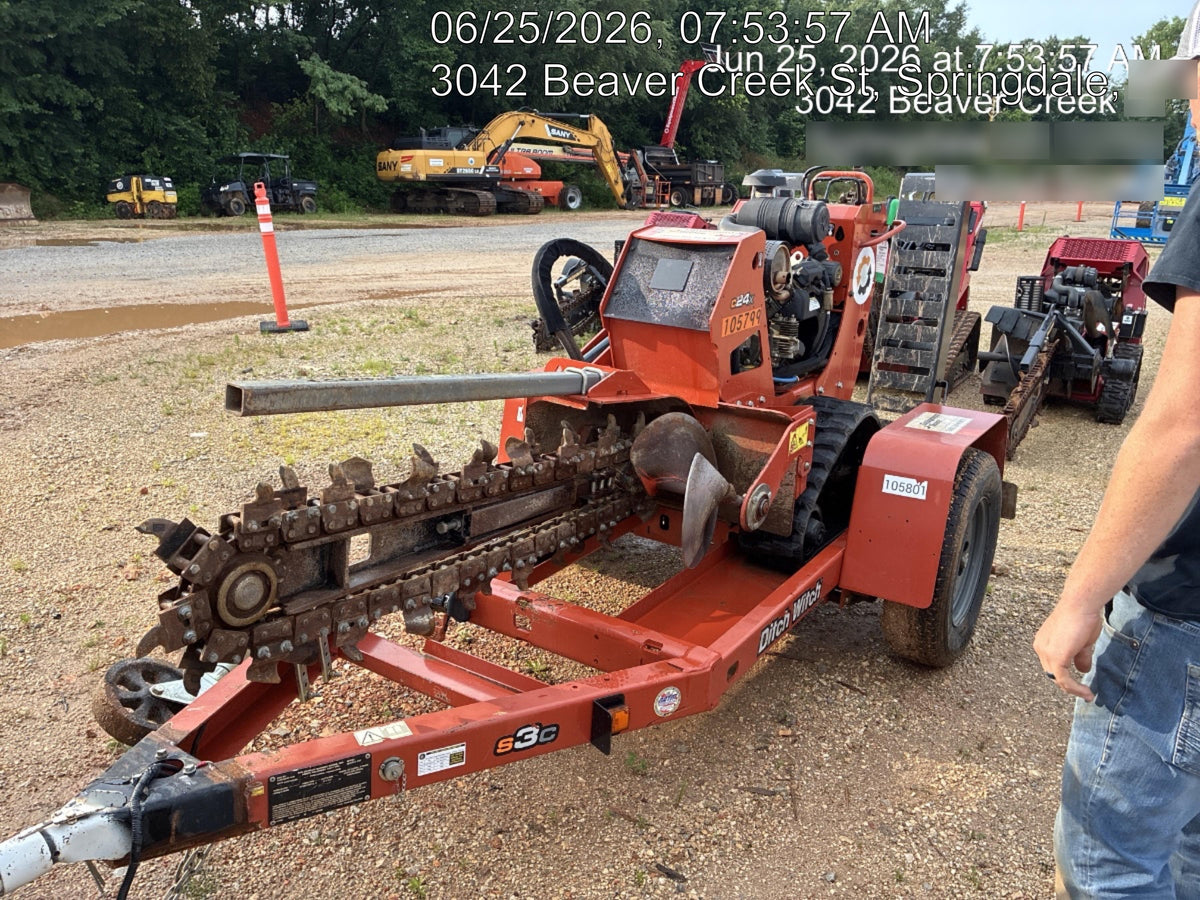 2020 DITCH WITCH C24XA