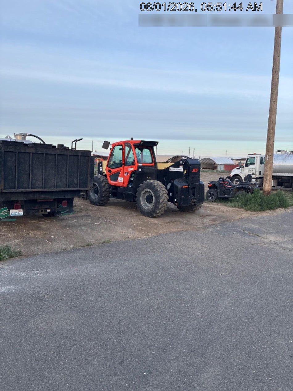 2024 JLG 1732