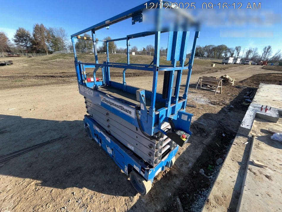 2019 Genie GS-3232 Standard Options