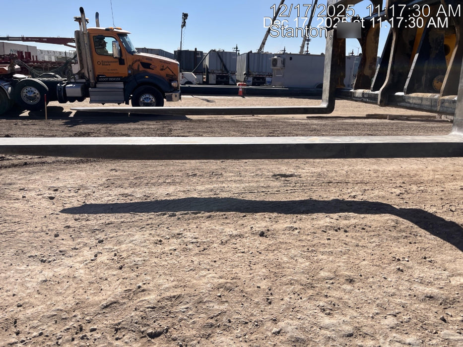 2019 JCB 512-56 Canopy, 109 HP, Solid Tires, STD Worklight, Beacon, Aux Hydraulics, Lifting Eye, Back up Alarm w/66" Carriage/60" Forks