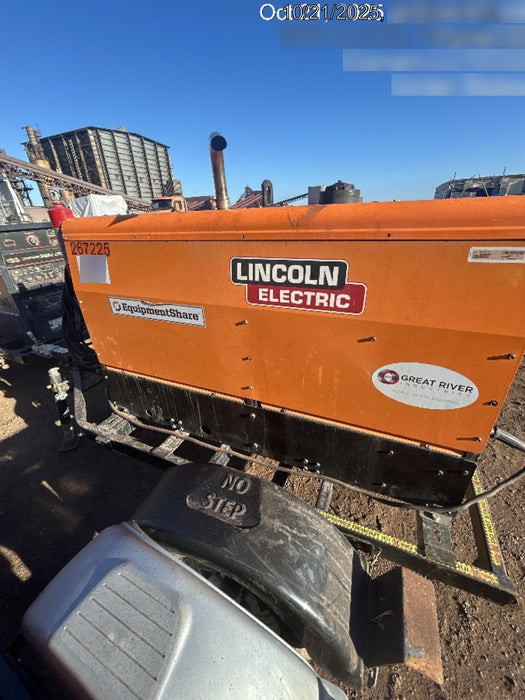 2022 Lincoln Electric LE400 Kubota V1505, Trlr, Cable Rack, Light Kit, ES Decals, T3