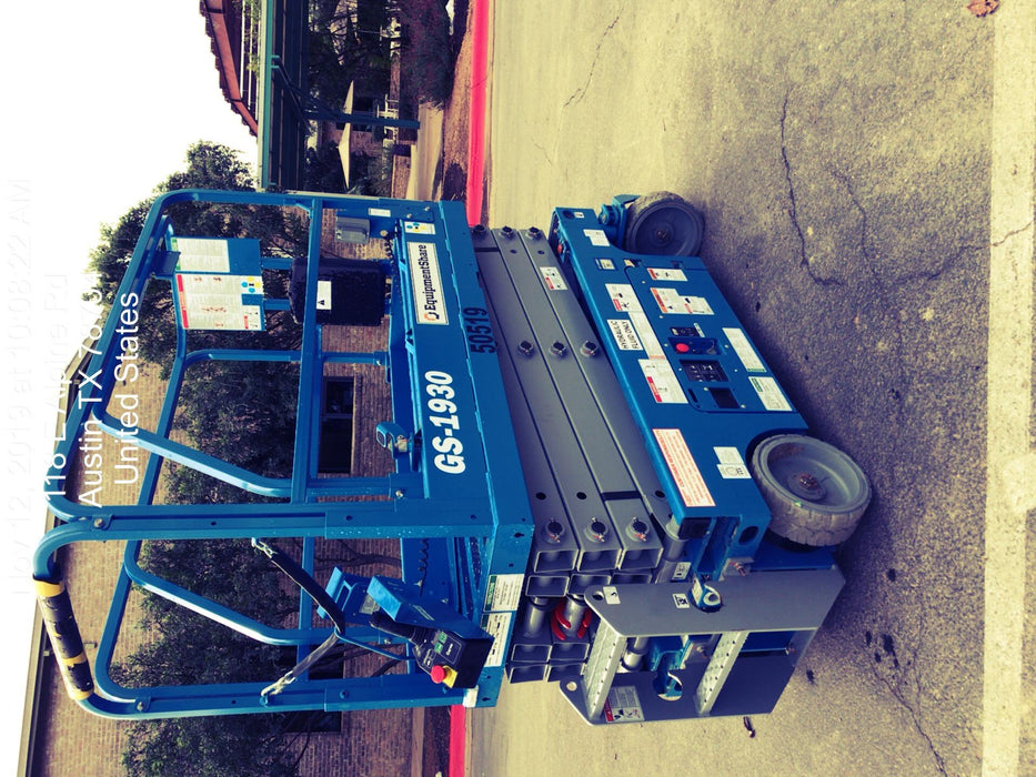 2019 Genie GS-1930 Fixed Rails with Chain Entry