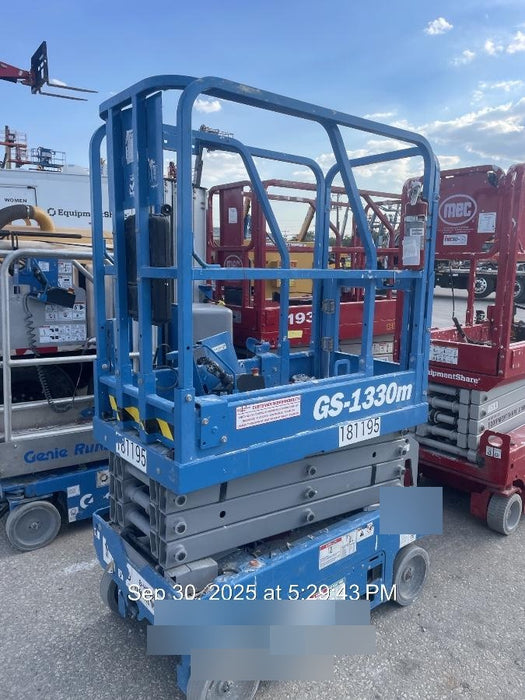 2021 GENIE GS-1330m