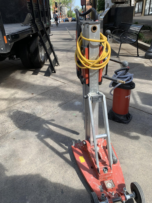 2020 HILTI DD250E