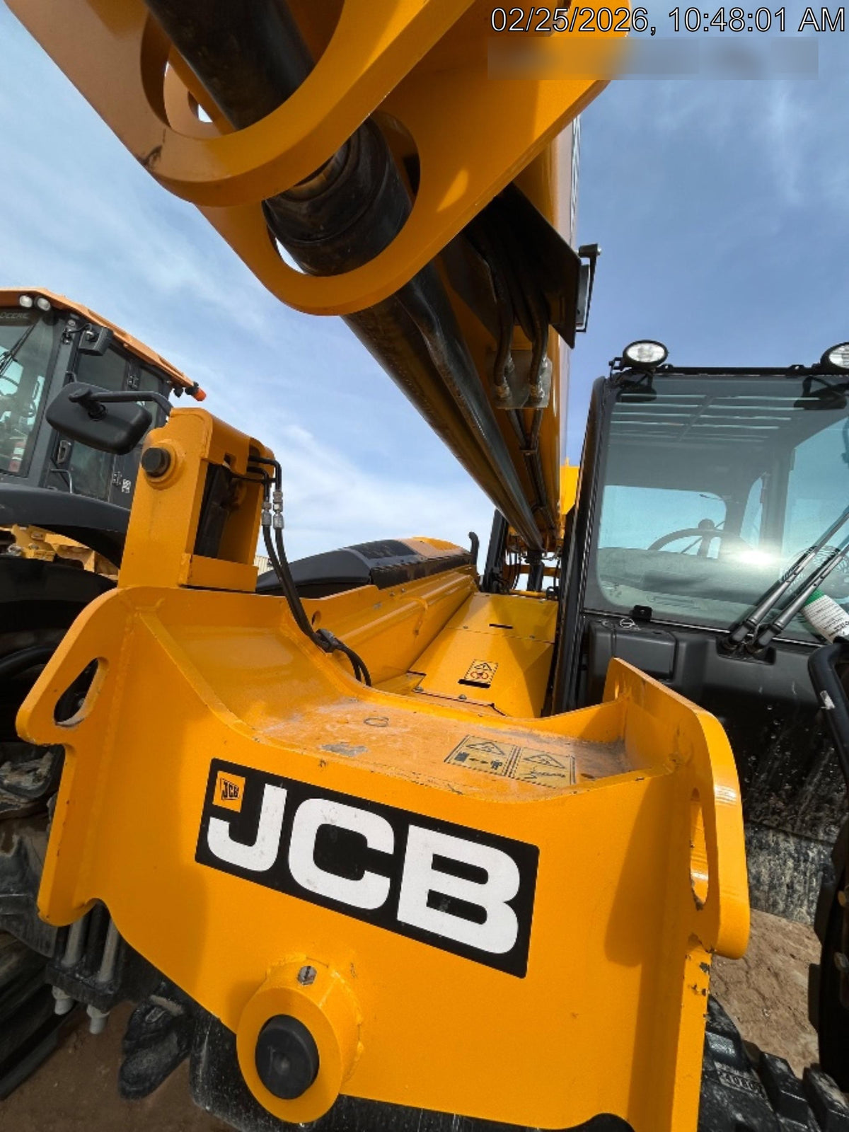 2025 JCB 509-42