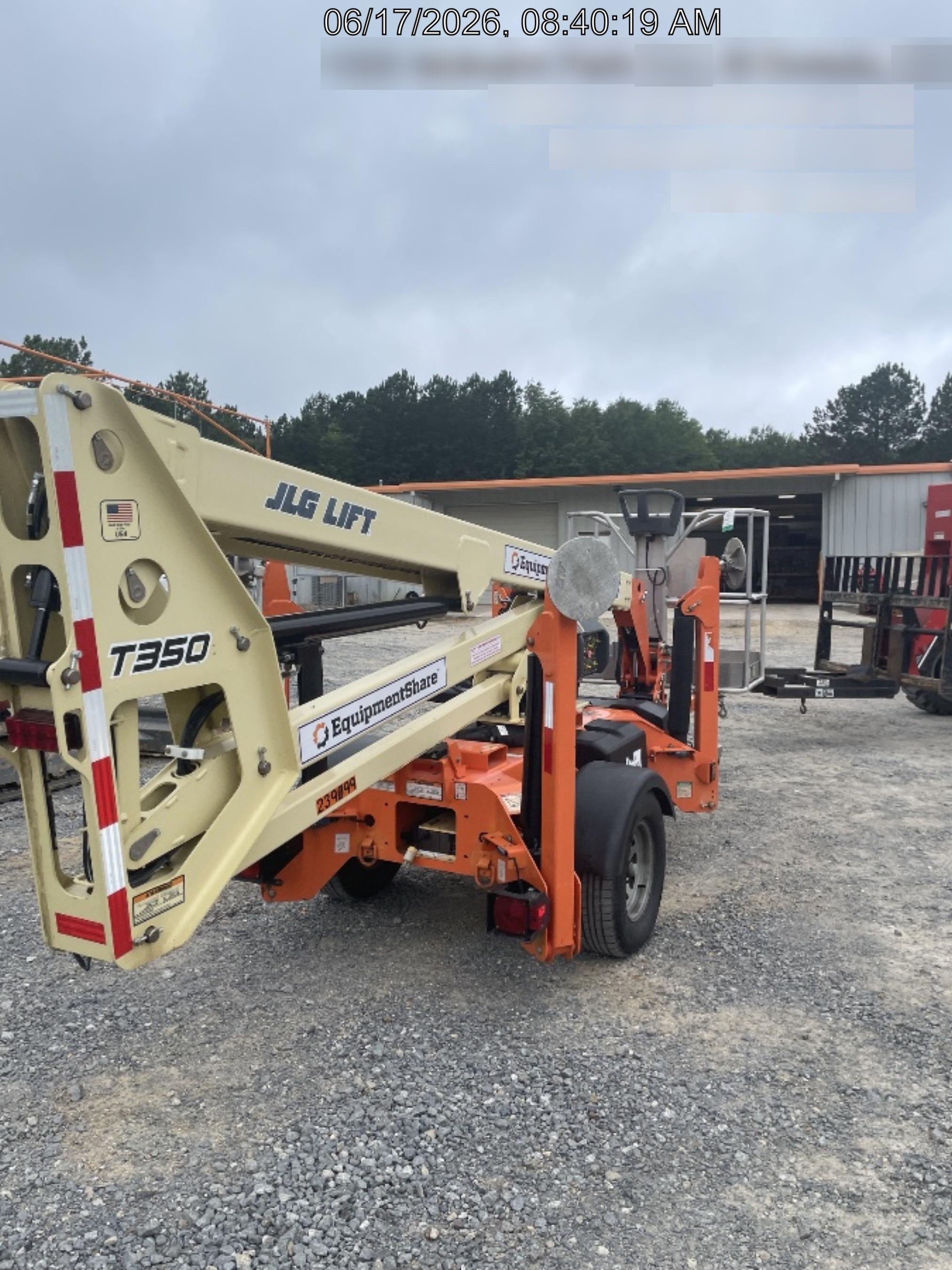 2022 JLG T350