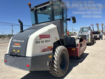 2024 DYNAPAC CA1400D